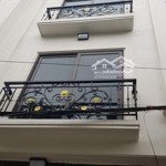 Cần bán gấp nhà 4t x33m oto đỗ gần ngay sat ủy ban ,phú lương 3 phút tới phố xốm,đh đại nam