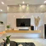 Siêu phẩm 3.1 tỷ đ.phạm văn hai, p3, q.tân bình, 70m2, sẵn hđ thuê tiện kinh doanh, shr