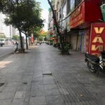 Mặt đường nguyễn trãi thanh xuân, vị trí đẹp vỉa hè 8 tầng kinh doanh, dt 121m2 giá 43 tỷ