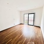 Bán nhà ngõ 143 nguyễn chính dt30m x5t, cách oto 20m, giá 6,4 tỷ lh 0983873848