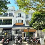 Villa khu saigon pearl đường nguyễn hữu cảnh