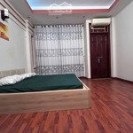 Cho thuê nhà ngõ nguyễn ngọc vũ dt 50m2 x 5 tầng, đủ đồ