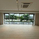 Cho thuê văn phòng tại sarina, 28 triệu net, 72m2, view đẹp, chính chủ