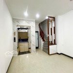 Nhà đẹp phố bát khối, lb, dt38m2, 6t giá 7 tỷ 5, gara ô tô, thang máy, full nội thất