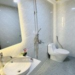 Bán ch 3 phòng ngủ 2 vệ sinhtại c14 - bộ công an, 5,7 tỷ, 133m2, q.nam từ liêm, hn đẹp xuất sắc