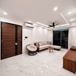 Bán căn hộ cao cấp phú mỹ hưng,diện tích135 m2, 3 phòng ngủ- 3 wc, căn góc view sông,full nội thất, nhà đẹp