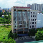 Building mặt tiền 57 59 nguyễn văn kỉnh, q2. 16x20m, 320m2, hầm 7 tầng. giá bán 150 tỷ. 0909198123