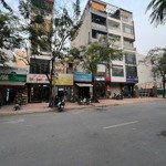 Bán nhà riêng 50m2 chính chủ tại bồ đề, long biên
