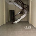 Nhà nguyên căn trương công định hxh 4x17m trệt 2 lầu st - 5pn 4wc - 22tr tl - 0339668168 xem nhà