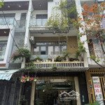 Bán căn nhà đẹp gần biển mt lê văn thịnh
