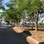 Bán nhà cấp 4 hẻm 9m đường bình lợi. dt: 5x20m. cn 100m2. giá 12.2 tỷ tl. đang cho thuê 14tr/tháng.