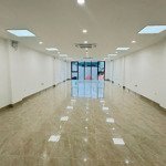 Chính chủ cần bán nhà trường chinh, đống đa 50m, 7 tầng có thang máy sdcc giá chỉ 18,5 tỷ