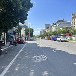 Bán nhanh nhà phố hoàng như tiếp, long biên dt 40m 6 tầng nhỉnh 8tỷ gara ô tô, thang máy, ở luôn