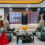 Tòa nhà văn phòng tích hợp công nghệ thông minh 190m2, 8 tầng, 15m mặt tiền, kinh doanh đỉnh-150 tỷ