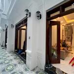 Bán nhà ngõ đối diện dãy biệt thự khu ngoại giao đoàn giá 6,4 tỷ - 30m2 - 5 tầng - chính chủ - 0963 815 489
