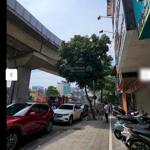 Tài chính nhỉnh 30 tỷ có ngay nhà mặt phố hào nam - diện tích lên tới 85m