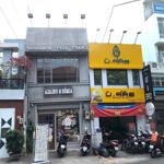 Bán nhà mặt tiền số: 66-68 đặng văn ngữ, phường 10, quận phú nhuận. ngang 8m vuông vắn