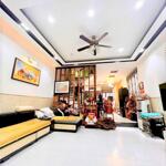 3 tỷ xx nhà phố trung tâm 4 tầng 3 mặt kiệt đường 2/9 hoà cường nam