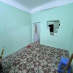 Cho thuê nhà đê la thành nhỏ 36m2, 2 tầng, 2 ngủ, 2 wc, 8 triệu/ tháng