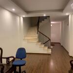 Cho thuê nhà 5 tầng thạch bàn, cổ linh, long biên. 43m. giá: 15 triệu/tháng. lh: 096.787.3362