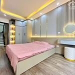Nhà đẹp ở luôn gần đại học khoa học tự nhiên,thanh xuân,30m,5 tầng,3 ngủ,nhỉnh 5 đồng