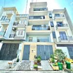 Bán chdv 4 tầng 100m2 đất đường hiệp bình, thủ đức dòng tiền 500tr/năm