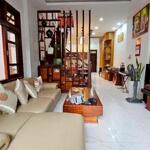 Bán nhà 3 đẹp tầng đường hồ xuân hương phước hoà nha trang . giá 6 tỷ 3