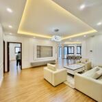 Bán rẻ căn góc 3pn 152m2 tầng trung nội thất đẹp nhất 17t trung hòa nhân chính ở, cho thuê tốt