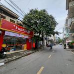 Bán nhà mặt đường lô góc miếu hai xã giá tốt. dt: 105m2*3 tầng. giá: 6 tỷ