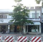 Cc bán gấp-giá chỉ 4,5 tỷ nhà phố 3 tầng 349a ngô gia tự-trung tâm tp. prtc ninh thuận ngang 5,5m nở hậu