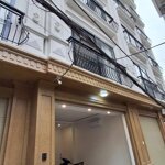 Bán nhà phố trạm,long biên 6 tầng,40m,mt4.7m oto đua nhỉnh 9 tỷ