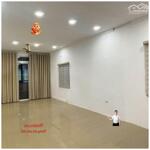 Cho thuê bình quới, p.28, 4x30m, 1 trệt, 1 lầu, 2 phòng ngủ, 3 wc, 16tr