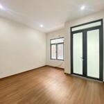 Chủ bán gấp nhà mt kinh doanh, trong kdc thuận giao, giảm giá còn hơn 4 tỷ xíu