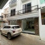 Bán nhà 5 tầng mặt đường di trạch, hoài đức. ngõ thông ôtô qua cửa. 12m đến đường xe tránh