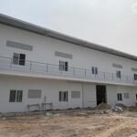 Cho thuê kho xưởng 1900m2 hai tầng cụm công nghiệp gia lâm, hà nội
