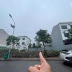 Bán lô 140m2 bìa cá nhân, thuộc dự án phú thọ, sân bay vinh