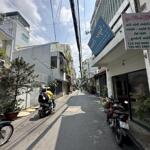 Xe hơi ngủ - huỳnh văn bánh- phú nhuận -125m2( 4,6 x 27m) -3 tầng - 10 phòng 22 tỷ