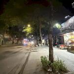 Cần bán nhà mặt phố nguyễn thái học 220m2 pháp lý 1 chủ, giá cực tốt