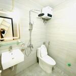 1 căn ra mặt tiền, hẻm xe hơi, cấp 4 đẹp 67m², dân trí cao, đường 339, phước long b, chỉ 5,9 tỷ