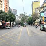 Cực gấp! bán nhà mặt phố giảng võ 140m2 7 tầng vỉa hè rộng kinh doanh vô địch