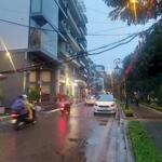 Bán nhà mặt phố từ hoa tây hồ 160m4t mt8m lô góc 2 vỉa hè view hồ 120 tỷ từ hoa.