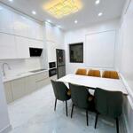 Tứ liên tây hồ, 1 nhà ra mặt phố, kinh doanh, thang máy, dt 80m2* 5t * 16 tỷ