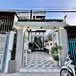 Nhà lầu xây mới 4 phòng ngủ - đường tl.925 gần bệnh viện số 10
