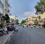Bán nhà 8x23m - mặt tiền ký con, quận 1