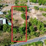 Lô đất hiếm 2000m2 sẵn 350m tc , 2 mt nhựa trước sau ,đi bộ ra biển lộc an - hồ tràm