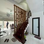 Bán nhà tân mai- hoàng mai, 42 m2, mặt tiền 4,3 m, giá nhỉnh 12 tỷ.