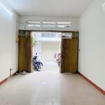Gấp bán nhà đường thành thái q10_hẻm oto_50m2_chỉ 8.3tỷ_kv dân trí cao