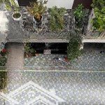 2 căn nhà hiện đại ngõ to nông đường đà nẵng ngõ trước nhà 5m sân rộng để 20 cái xe
