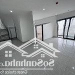 Cho thuê căn 2pn 2 wc không đồ 70m2 chung cư 384 lê thánh tông giá 5.5 triệu/tháng
