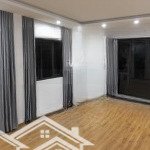 Cho thuê nhà ở cầu diễn 75m2, 5 tầng, 7 pn, 2 mặt tiền oto đỗ bạt ngàn